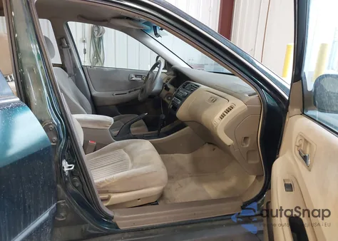 1998 Honda Accord Lx z USA, uszkodzony, nr VIN 1HGCG564XWA087006